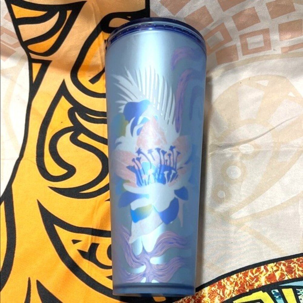 Starbucks 2023 Blue Floral Soft Touch Venti 24 oz Tumbler